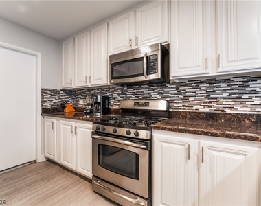 3992 Chinchilla Avenue - Photo Thumbnail 13
