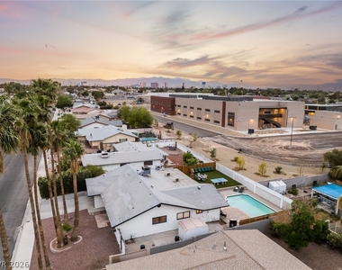 3992 Chinchilla Avenue - Photo Thumbnail 65