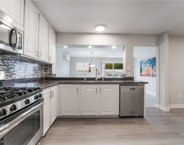 3992 Chinchilla Avenue - Photo Thumbnail 11