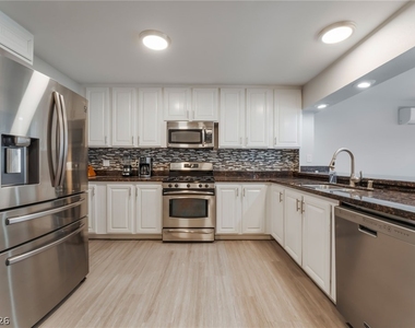 3992 Chinchilla Avenue - Photo Thumbnail 9