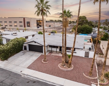 3992 Chinchilla Avenue - Photo Thumbnail 49