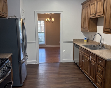 2104 Ginger Estates Drive Ne - Photo Thumbnail 16