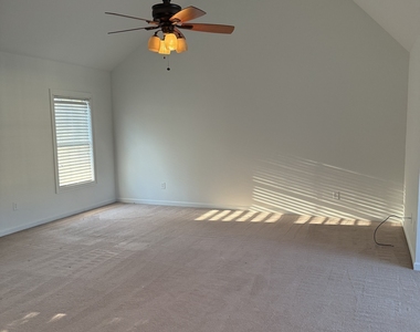 2104 Ginger Estates Drive Ne - Photo Thumbnail 24