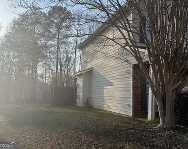 2104 Ginger Estates Drive Ne - Photo Thumbnail 4