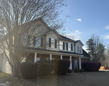 2104 Ginger Estates Drive Ne - Photo Thumbnail 1