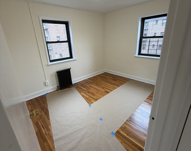 20-15 24th Street - Photo Thumbnail 6