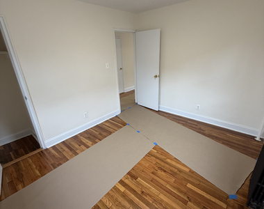 20-15 24th Street - Photo Thumbnail 7