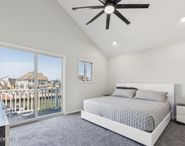 385 Aldo Drive - Photo Thumbnail 31