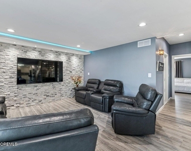 385 Aldo Drive - Photo Thumbnail 21