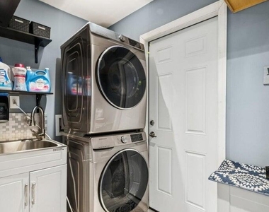 385 Aldo Drive - Photo Thumbnail 30