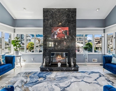 385 Aldo Drive - Photo Thumbnail 14