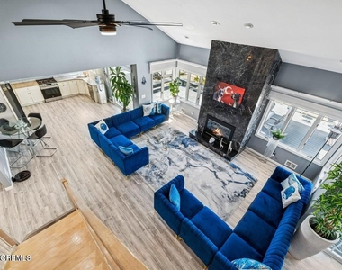 385 Aldo Drive - Photo Thumbnail 19