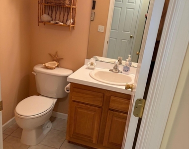 1615 Boulevard - Photo Thumbnail 4