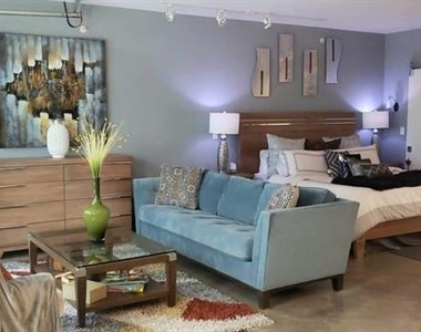1111 S Akard Street - Photo Thumbnail 5