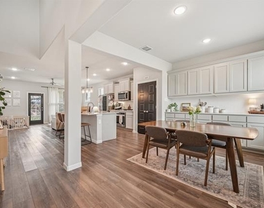 1633 Havenrock Drive - Photo Thumbnail 10