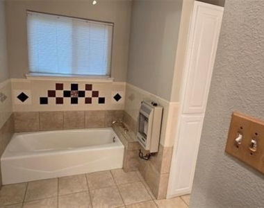 2267 County Road 3025 - Photo Thumbnail 13