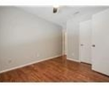 520 Pecan Acres Court - Photo Thumbnail 14