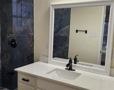 125 Souder Drive - Photo Thumbnail 17