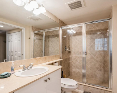 625 Casa Loma Boulevard - Photo Thumbnail 9