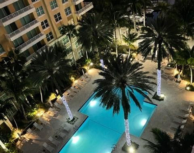 625 Casa Loma Boulevard - Photo Thumbnail 12