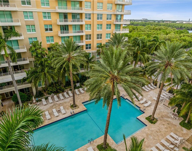 625 Casa Loma Boulevard - Photo Thumbnail 11