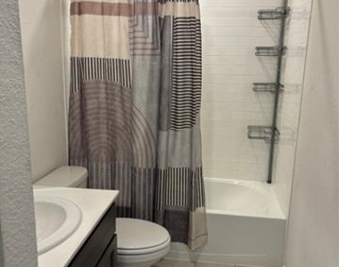 1001 Euston Street - Photo Thumbnail 7