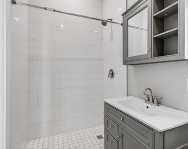 216 S C - Photo Thumbnail 9