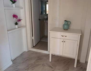 3374 Nw 64th Street - Photo Thumbnail 10