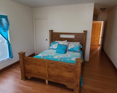 3374 Nw 64th Street - Photo Thumbnail 3