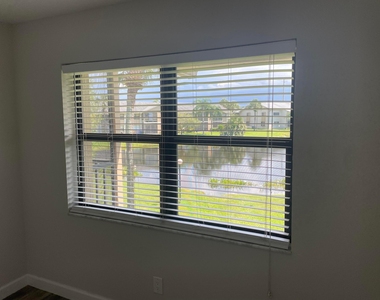 3031 Se Aster Lane - Photo Thumbnail 7