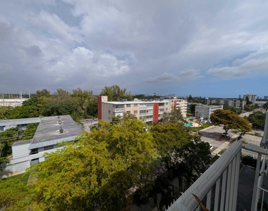 1470 Ne 125th Terrace - Photo Thumbnail 1