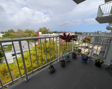 1470 Ne 125th Terrace - Photo Thumbnail 2