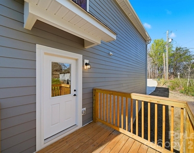 403 15th Avenue Sw - Photo Thumbnail 23