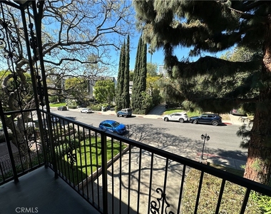 1222 N Olive - Photo Thumbnail 12