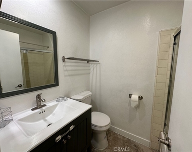 1222 N Olive - Photo Thumbnail 8