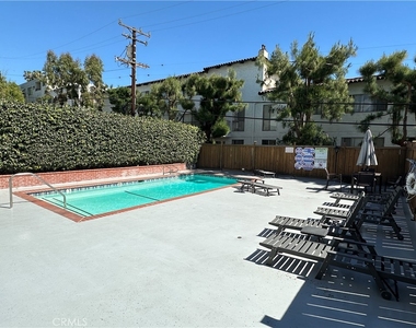 1222 N Olive - Photo Thumbnail 13