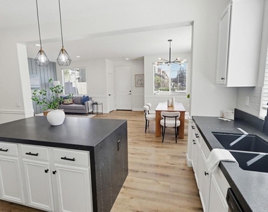 1720 Santa Ivy Ave - Photo Thumbnail 17