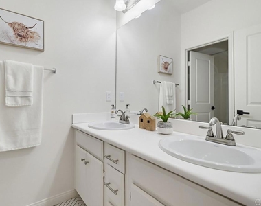 1720 Santa Ivy Ave - Photo Thumbnail 33
