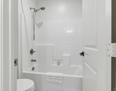 1720 Santa Ivy Ave - Photo Thumbnail 34