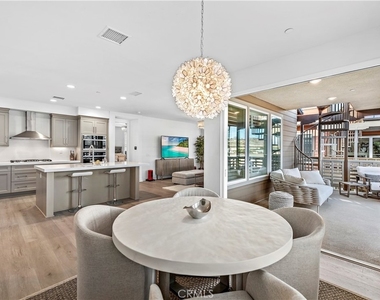 1309 Doheny Way - Photo Thumbnail 20