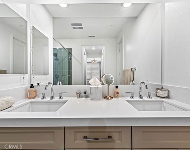 1309 Doheny Way - Photo Thumbnail 28