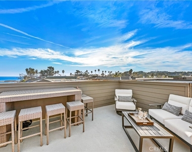 1309 Doheny Way - Photo Thumbnail 35