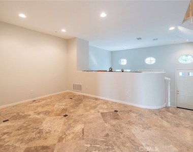 6267 Pacific Pointe Drive - Photo Thumbnail 24