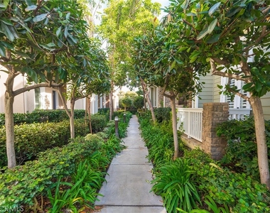 6267 Pacific Pointe Drive - Photo Thumbnail 15