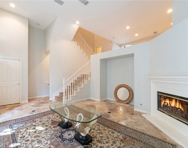 6267 Pacific Pointe Drive - Photo Thumbnail 21