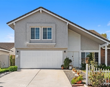 3926 Acacia Street - Photo Thumbnail 23