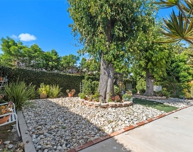3926 Acacia Street - Photo Thumbnail 30