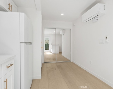 3926 Acacia Street - Photo Thumbnail 1
