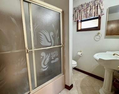 652 Arbula - Photo Thumbnail 13