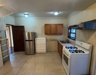 652 Arbula - Photo Thumbnail 8